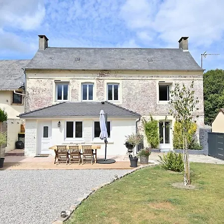 Maison De Les Fougeres Ferienhaus